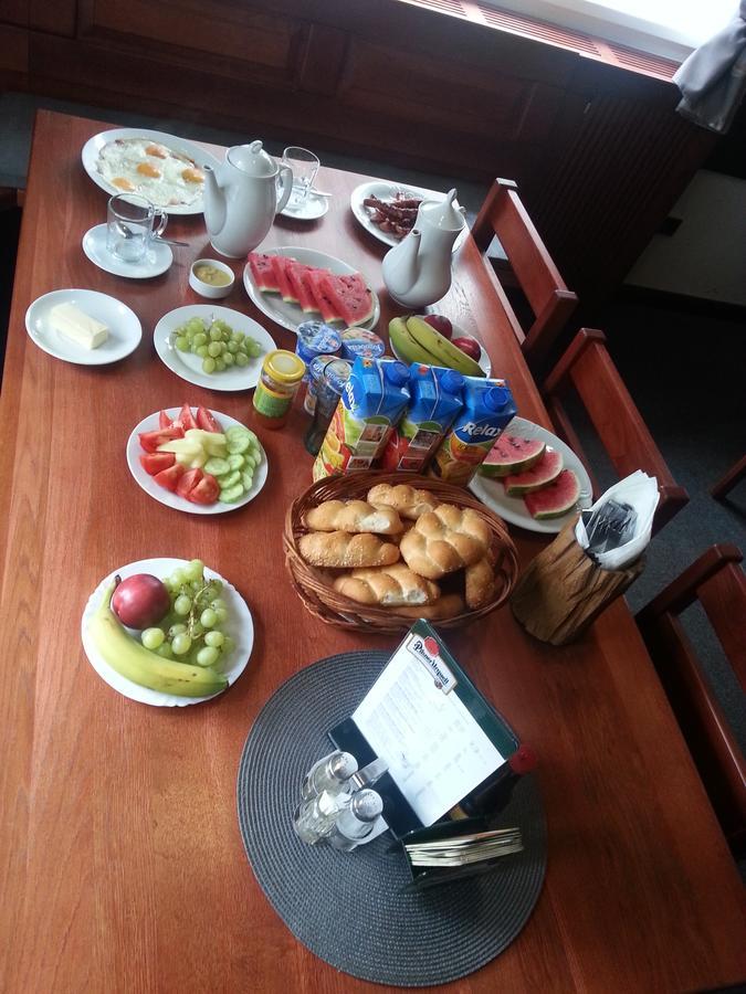 伊泽拉河畔亚布洛内茨 泽曼库旅馆酒店 外观 照片